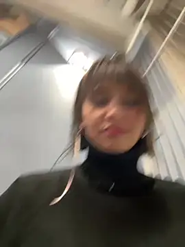 Snapshot of bigbabykiki chatting on January 20, 6:21 am bigbabykiki online show from January 20, 6:21 am