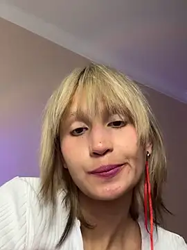 Snapshot of bigbabykiki chatting on September 20, 5:58 pm bigbabykiki online show from September 20, 5:58 pm