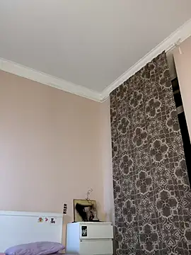 Snapshot of bigbabykiki chatting on December 3, 7:01 pm bigbabykiki online show from December 3, 7:01 pm