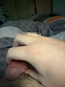 Gartengolem online show from February 17, 6:04 pm