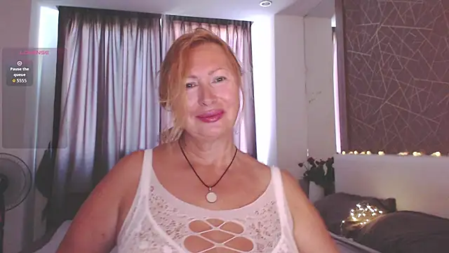  Monika sun  online show from May 3, 1:22 am