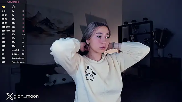 Snapshot of EternalLiberty chatting on January 10, 8:04 pm EternalLiberty online show from January 10, 8:04 pm