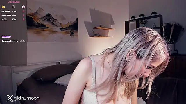 Snapshot of EternalLiberty chatting on January 11, 6:03 am EternalLiberty online show from January 11, 6:03 am