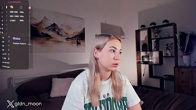 Snapshot of EternalLiberty chatting on January 12, 12:07 am EternalLiberty online show from January 12, 12:07 am