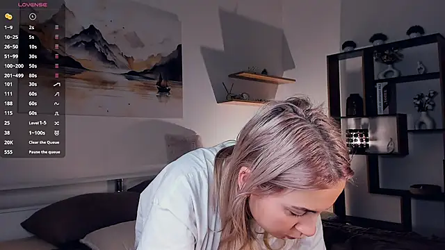 Snapshot of EternalLiberty chatting on January 16, 1:37 am EternalLiberty online show from January 16, 1:37 am