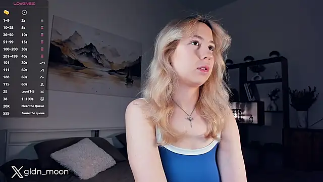 Snapshot of EternalLiberty chatting on February 22, 7:36 pm EternalLiberty online show from February 22, 7:36 pm