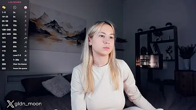 Snapshot of EternalLiberty chatting on March 7, 10:43 pm EternalLiberty online show from March 7, 10:43 pm