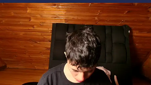 Justyn Ross online show from October 15, 6:35 am