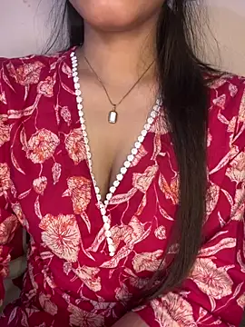 Snapshot of _riyaahahaha_ chatting on October 7, 11:29 am riyaahahaha online show from October 7, 11:29 am