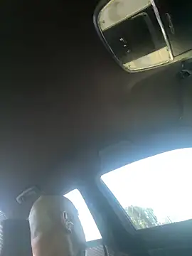 Snapshot of EatMyCake831 chatting on October 29, 5:25 pm EatMyCake831 online show from October 29, 5:25 pm