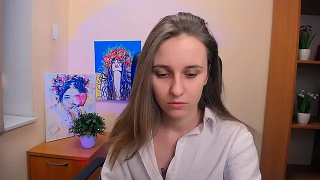 Snapshot of _Nicole_new chatting on February 17, 12:59 pm Nicole new online show from February 17, 12:59 pm