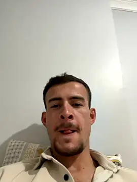 Snapshot of eddy355 chatting on November 1, 7:38 pm eddy355 online show from November 1, 7:38 pm