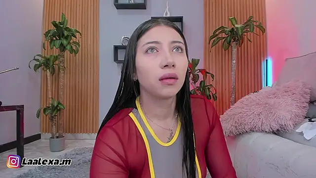 Snapshot of Aixaa_charles chatting on November 12, 12:38 pm Aixaa charles online show from November 12, 12:38 pm