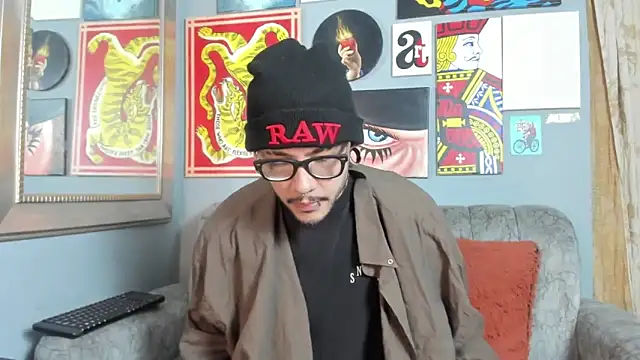 MurdockH online show from October 12, 3:05 am