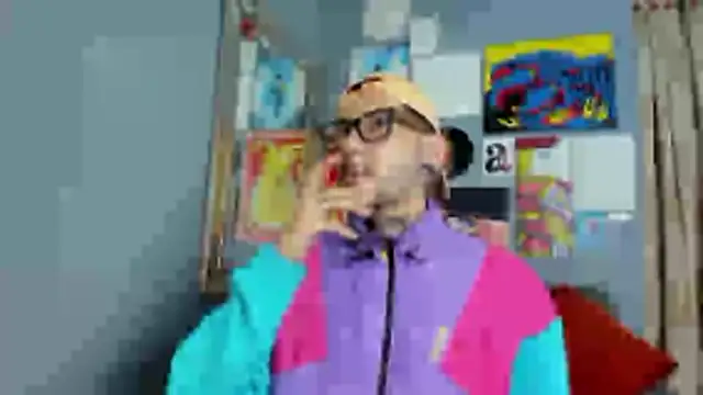 MurdockH online show from October 29, 4:48 am