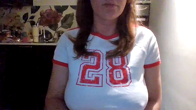 Nina24 online show from February 28, 8:07 pm