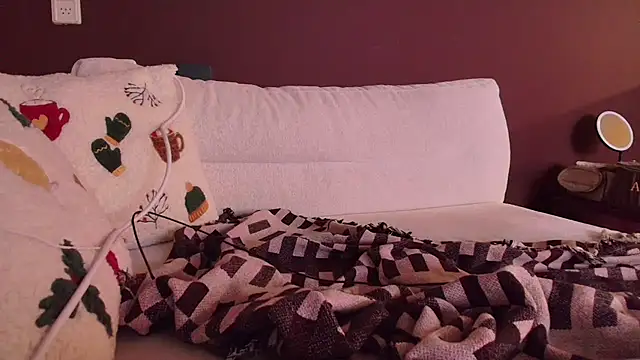 Nina24 online show from September 14, 7:57 pm