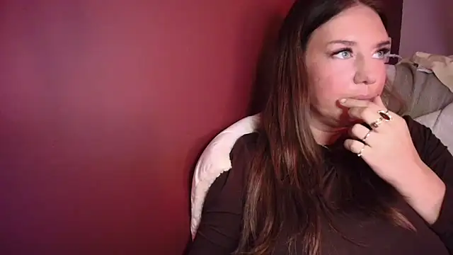 Nina24 online show from September 18, 7:49 pm