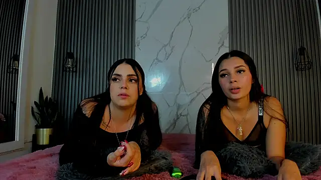 caliope coralki online show from March 11, 7:25 pm