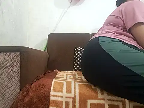 Snapshot of your_fantecy1 chatting on December 20, 4:46 pm your fantecy1 online show from December 20, 4:46 pm