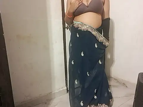 Snapshot of your_fantecy1 chatting on January 18, 6:21 pm your fantecy1 online show from January 18, 6:21 pm