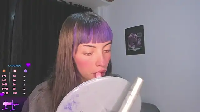 MiaGoth  online show from October 8, 1:58 am