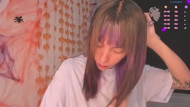 MiaGoth  online show from November 5, 2:22 am