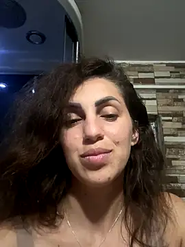 EmaSkyes online show from October 14, 6:52 pm