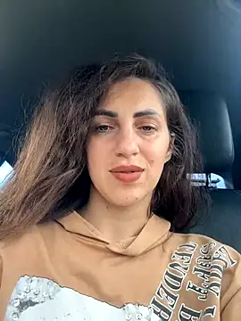 EmaSkyes online show from October 18, 11:44 am