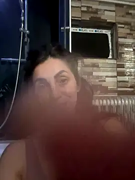 EmaSkyes online show from October 27, 7:29 pm