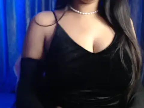 Snapshot of Sexy_Myra18 chatting on January 8, 5:37 am Sexy Myra18 online show from January 8, 5:37 am
