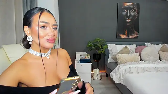 Sonia  Rey online show from March 13, 7:09 pm