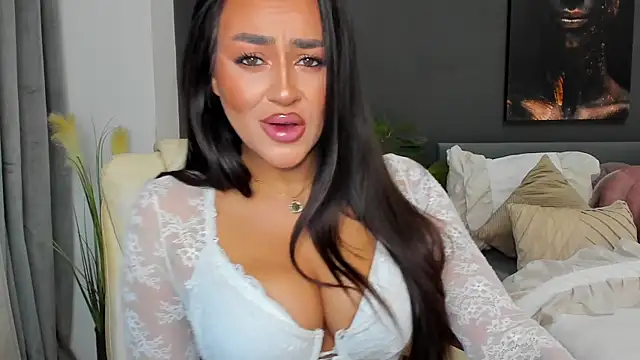 Sonia  Rey online show from March 31, 5:41 am