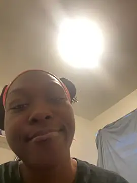 honeybrow online show from February 27, 11:26 pm