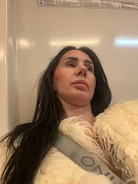 AnaRhodes online show from March 10, 8:26 am