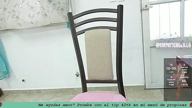 Snapshot of EmpaticBolillo chatting on March 4, 11:54 pm EmpaticBolillo online show from March 4, 11:54 pm