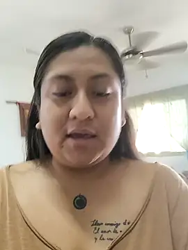 Snapshot of EmpaticBolillo chatting on October 1, 2:12 pm EmpaticBolillo online show from October 1, 2:12 pm