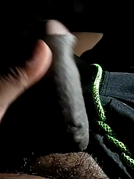 Snapshot of Mmm992170 chatting on December 27, 7:35 pm Mmm992170 online show from December 27, 7:35 pm