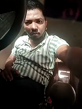 Snapshot of Mmm992170 chatting on February 20, 11:53 am Mmm992170 online show from February 20, 11:53 am