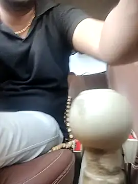 Snapshot of Mmm992170 chatting on March 9, 8:18 am Mmm992170 online show from March 9, 8:18 am