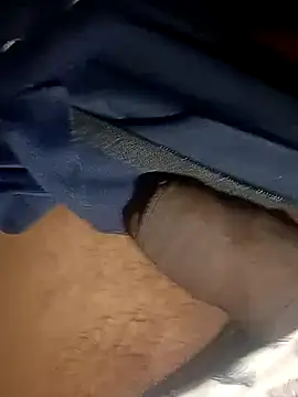 Snapshot of Mmm992170 chatting on September 24, 8:34 pm Mmm992170 online show from September 24, 8:34 pm