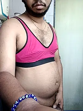 Snapshot of Mmm992170 chatting on November 17, 7:36 am Mmm992170 online show from November 17, 7:36 am