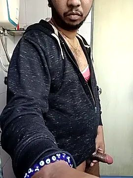 Snapshot of Mmm992170 chatting on November 19, 5:40 am Mmm992170 online show from November 19, 5:40 am