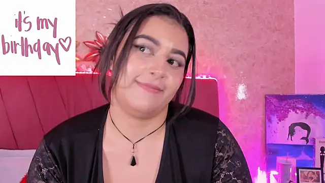 Snapshot of LorenaStevens chatting on January 14, 4:15 am LorenaStevens online show from January 14, 4:15 am