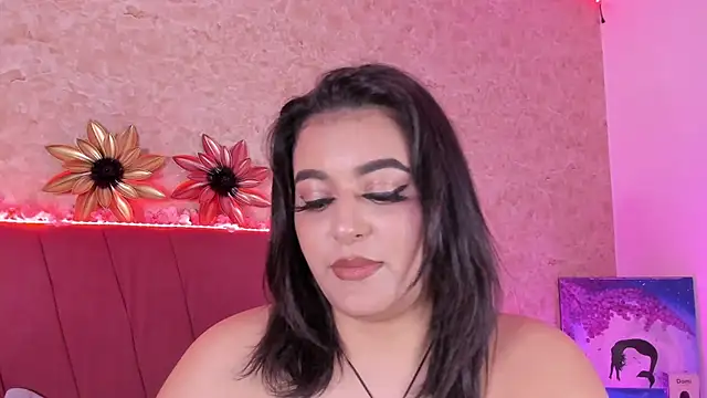 Snapshot of LorenaStevens chatting on January 16, 7:28 am LorenaStevens online show from January 16, 7:28 am