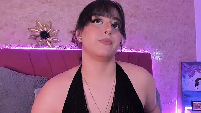 Snapshot of LorenaStevens chatting on February 9, 3:11 am LorenaStevens online show from February 9, 3:11 am