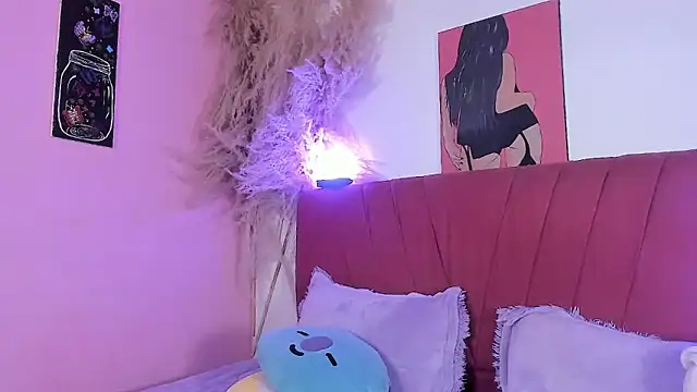 LorenaStevens online show from April 16, 12:39 pm