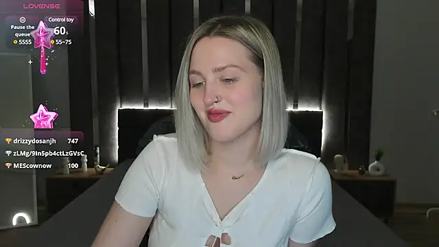  Sarah Soul  online show from February 6, 6:51 am