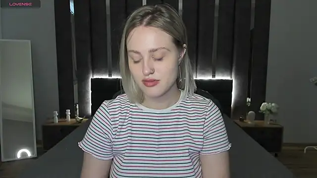  Sarah Soul  online show from February 11, 6:51 am