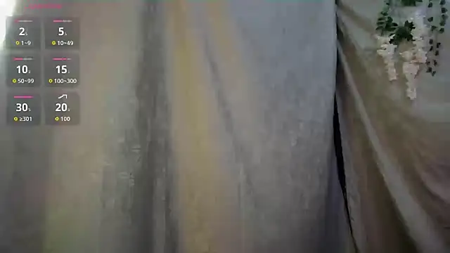 Lesly Parkeer online show from October 7, 4:37 pm